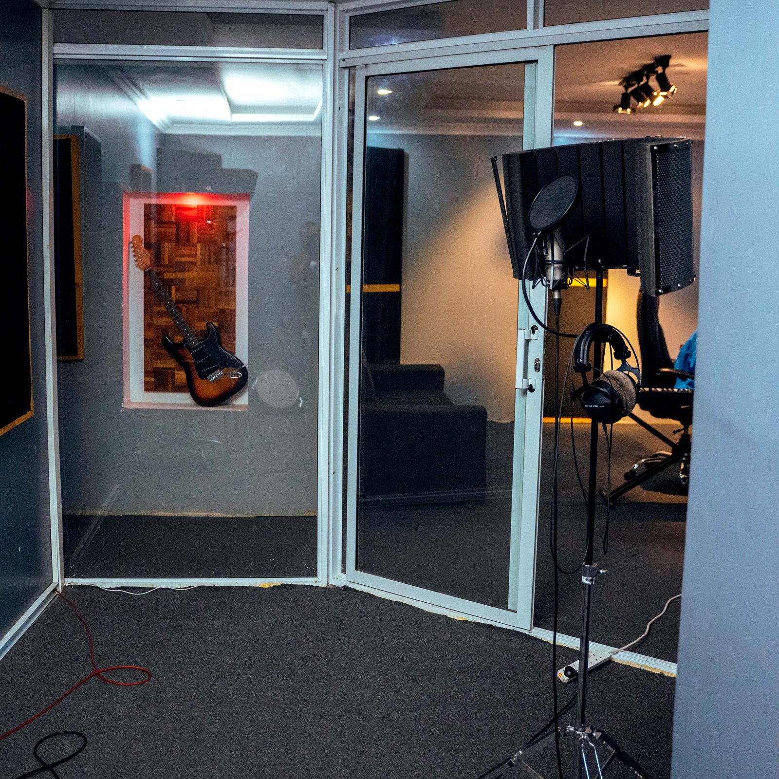 Broadcast Setup 7